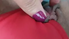 Redare Dulce matură latică mare se udă și sălbatică în păsărică strânsă