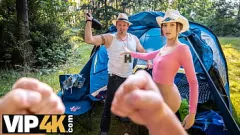 Odtwórz Dziwka nastolatka zostaje odebrana na sesję Fuck Outdoor Wild POV - Hunt4k