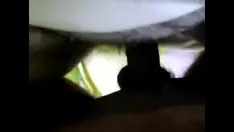 Jouer Putain de minou suppuré aux cheveux lisses