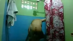 Redare Me masturbo comportmenttras me baño