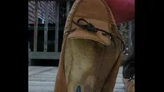 Afspelen Geruite mocassins