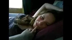 Jouer Adolescente timido scoperto in cam -www.hotcammissys.mobi