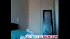Play Pleasant missy from zxcam.com kneads her wet kitty-cat