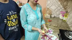 Jouer Baise hard de Desi Indian Bhabhi par son Devar : anal, pipe, gorge profonde