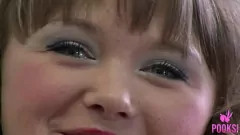 Redare Curvy blondă coed Sasha devine sălbatică cu hard Dick și sfârșește prin a acoperi în Cum!